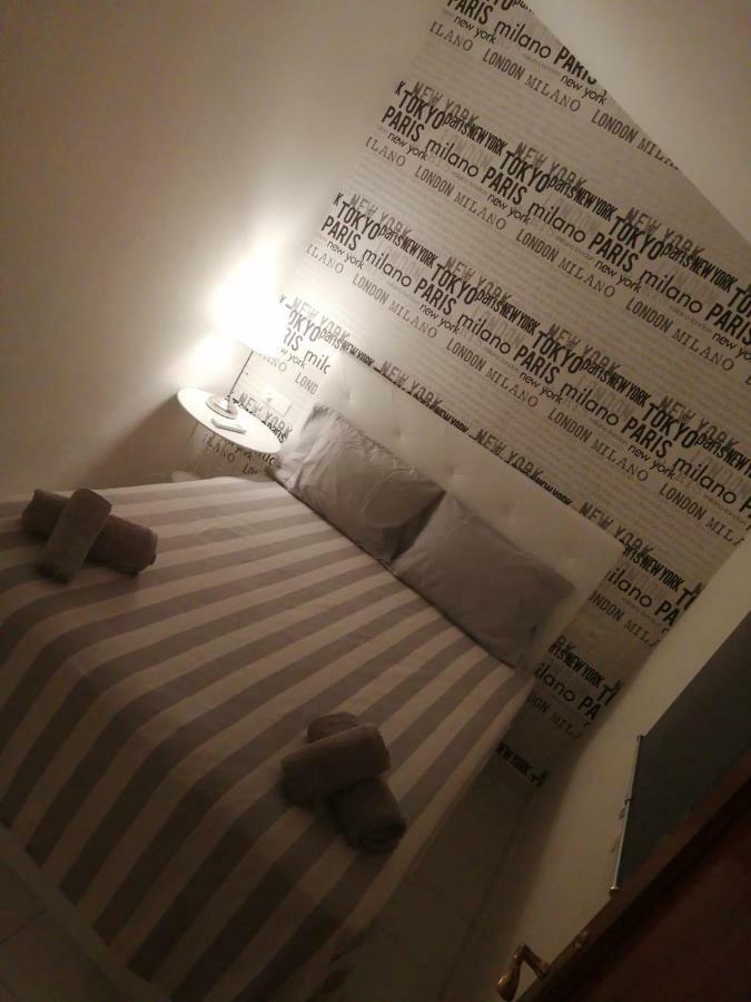 Alfalfa Suites Sevilla Exterior foto